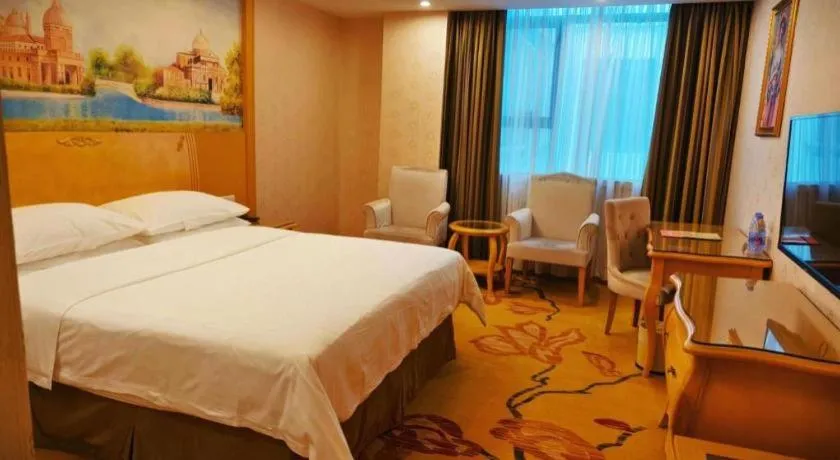 Bed in Vienna Hotel Shenzhen Longhua Good Day