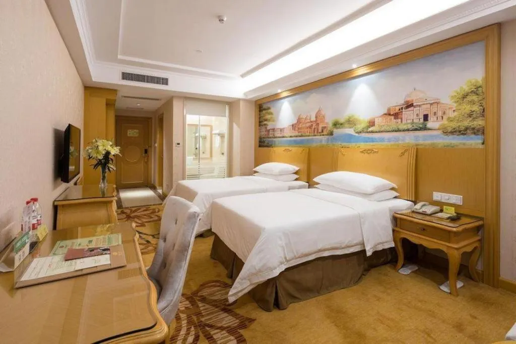 Bed in Vienna Hotel Shenzhen Longhua Good Day