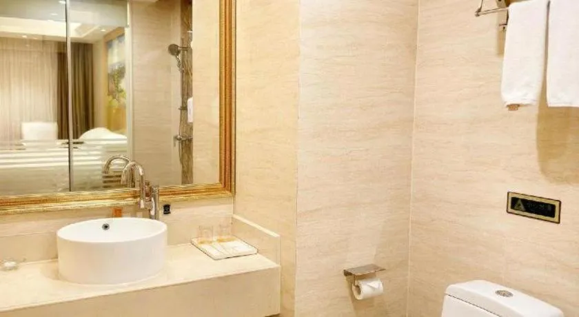 Vienna Hotel Shenzhen Longhua Good Day