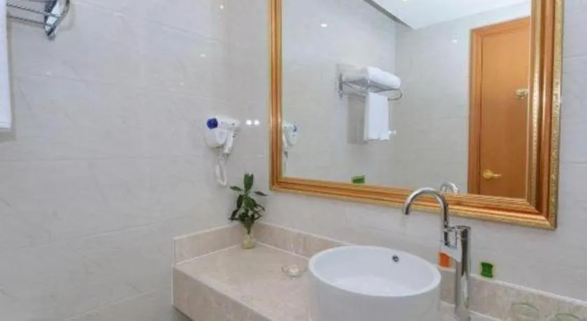 Vienna Hotel Shanghai Songjiang Market Miaoqian Street