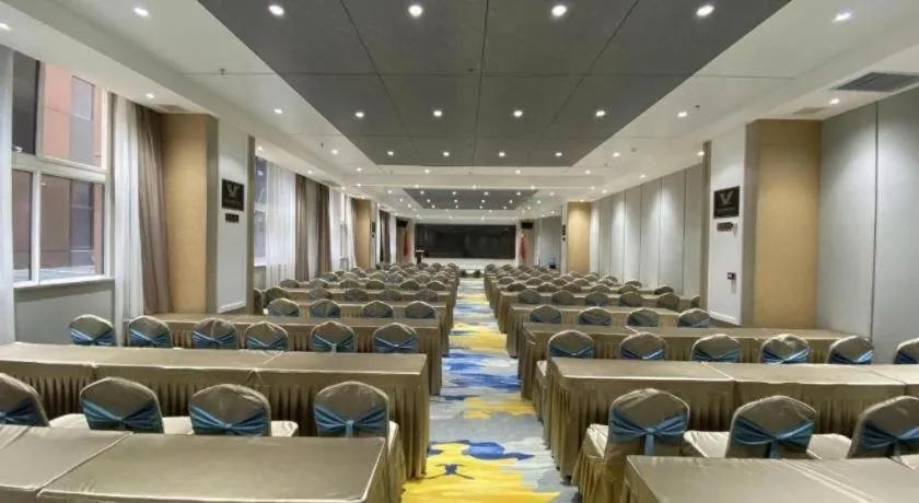 Vienna Hotel Shaanxi Xiianyang Yangling South Station