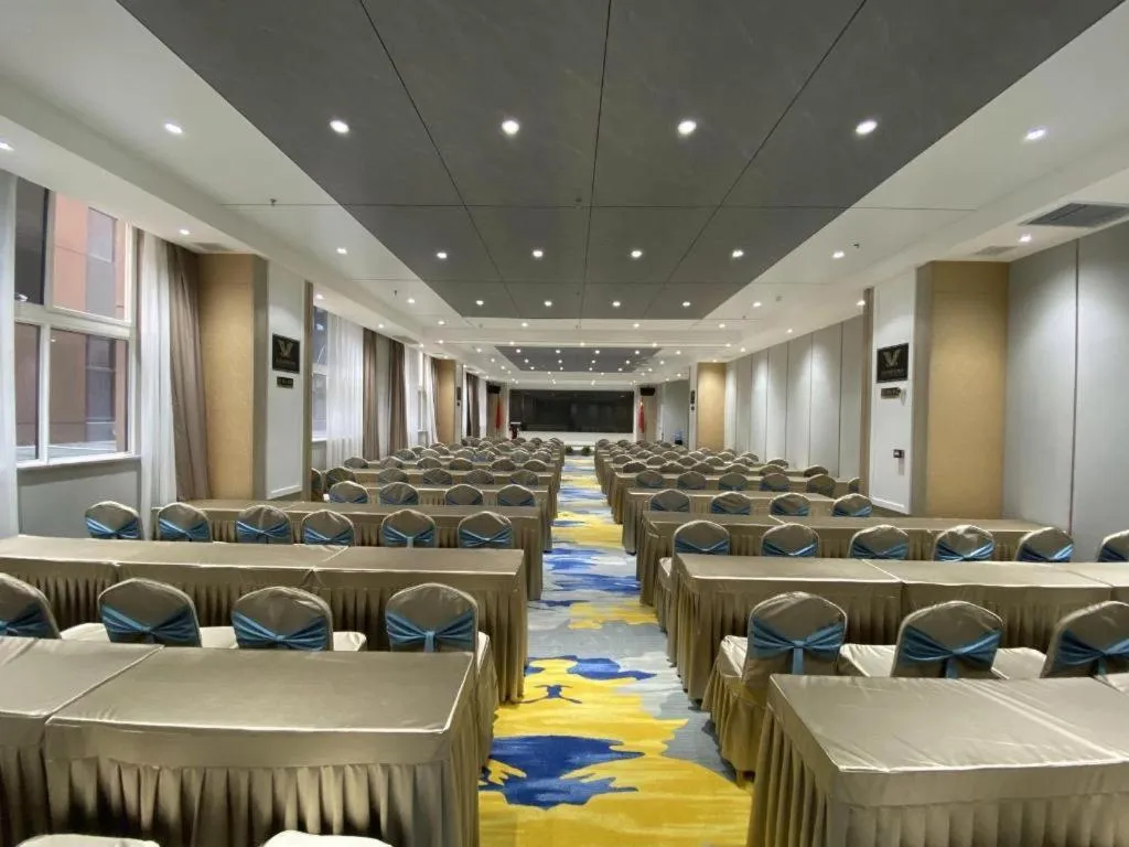 Vienna Hotel Shaanxi Xiianyang Yangling South Station