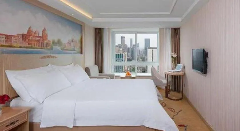 Bed in Vienna Hotel Chongqing West Station Southwesten Hospital