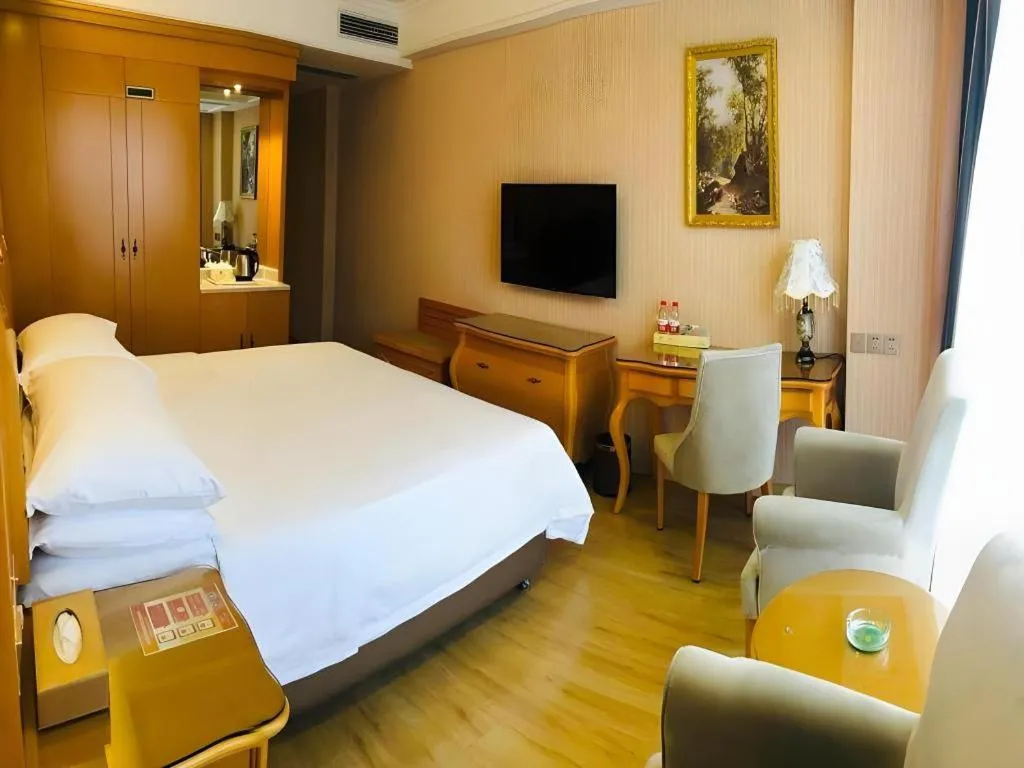 Bed in Vienna Hotel Chongqing West Station Southwesten Hospital