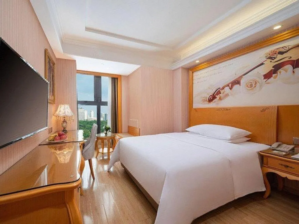 Bed in Vienna Hotel Chongqing West Station Southwesten Hospital