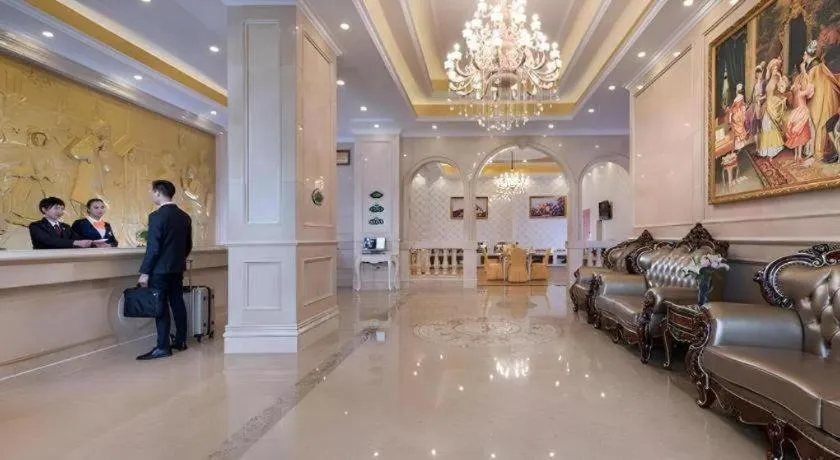 Vienna Hotel Chongqing West Station Southwesten Hospital