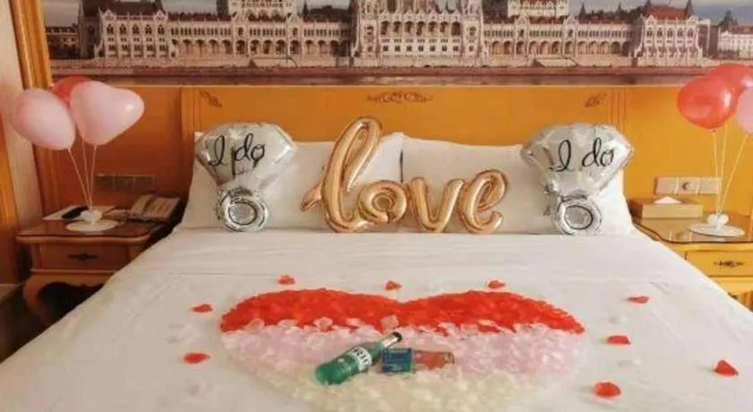 Bed in Vienna Hotel Chongqing West Station Southwesten Hospital