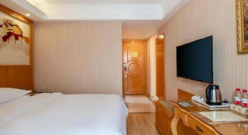 Bed in Vienna Hotel Chongqing West Station Southwesten Hospital