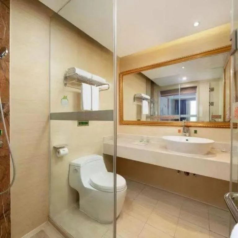 Vienna Hotel Nanning Anji Wanda 33rd Middle School Metro Station