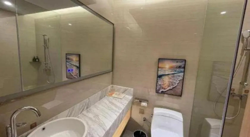 Vienna Hotel Wuhan Guobo Jiangang Metro Station