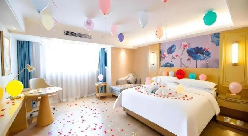 Bed in Vienna Hotel Chongqing Lijiatuo Pedestrian Street