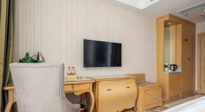 Vienna Hotel Anhui Jixi High-Speed Railway Station