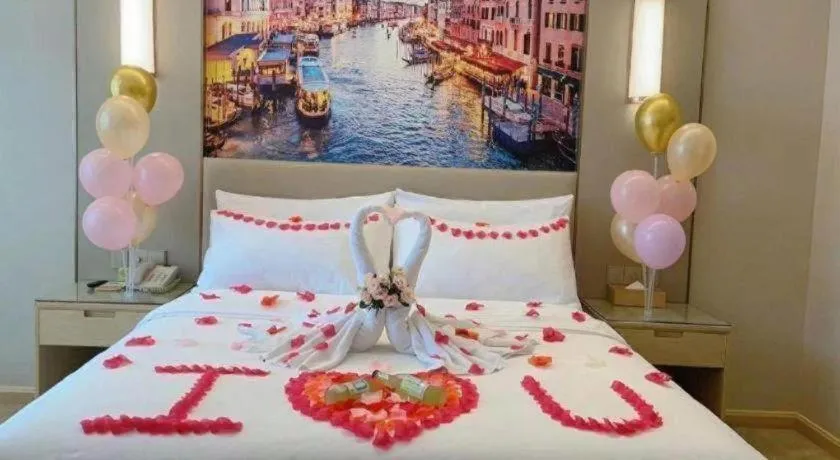 Bed in Vienna Hotel Chongqing Fengdu