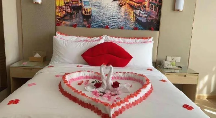 Bed in Vienna Hotel Chongqing Fengdu