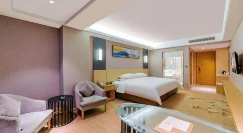Bed in Vienna Hotel Guangdong Zhongshan Xiaolan High-Speed Railway Station