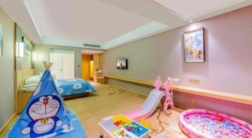 Bed in Vienna Hotel Guangdong Zhongshan Xiaolan High-Speed Railway Station