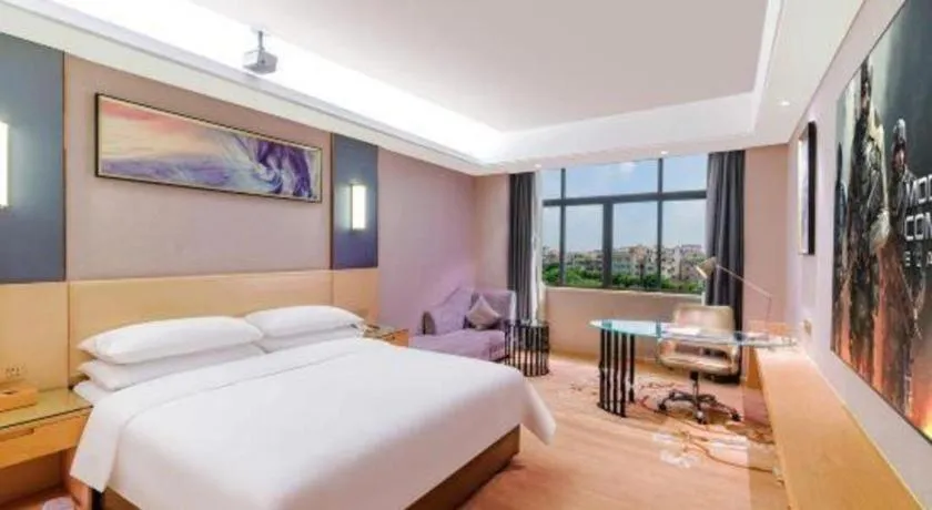 Bed in Vienna Hotel Guangdong Zhongshan Xiaolan High-Speed Railway Station