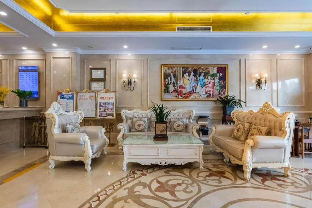 Vienna Hotel Xuzhou Junsheng Plaza Benteng Avenue Metro Station