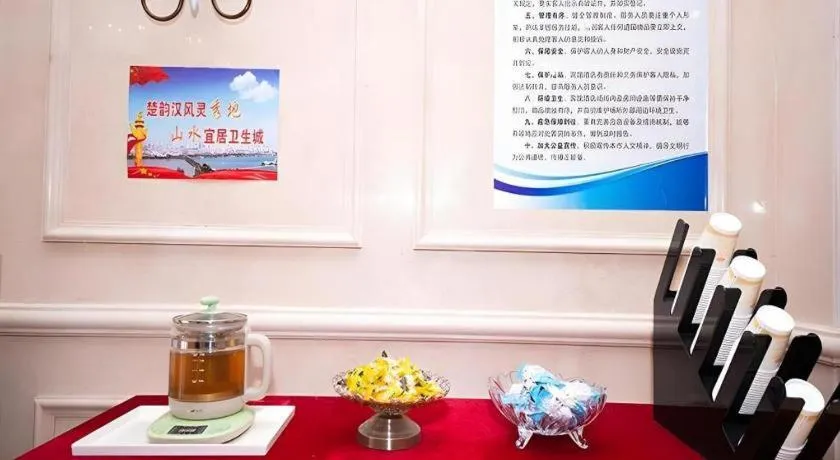 Vienna Hotel Xuzhou Junsheng Plaza Benteng Avenue Metro Station