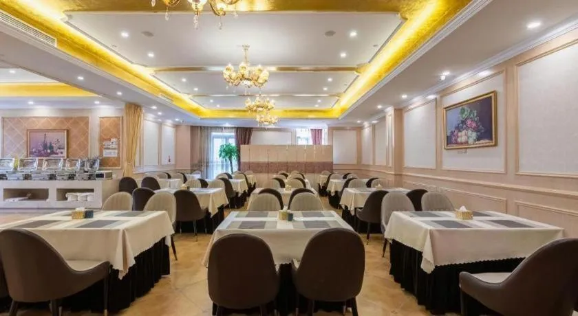 Vienna Hotel Xuzhou Junsheng Plaza Benteng Avenue Metro Station