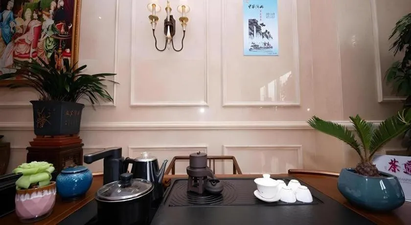 Vienna Hotel Xuzhou Junsheng Plaza Benteng Avenue Metro Station