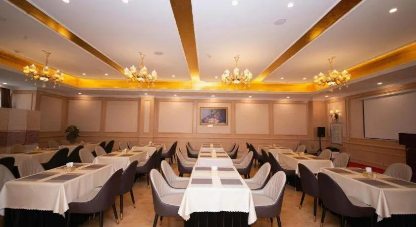 Vienna Hotel Xuzhou Junsheng Plaza Benteng Avenue Metro Station