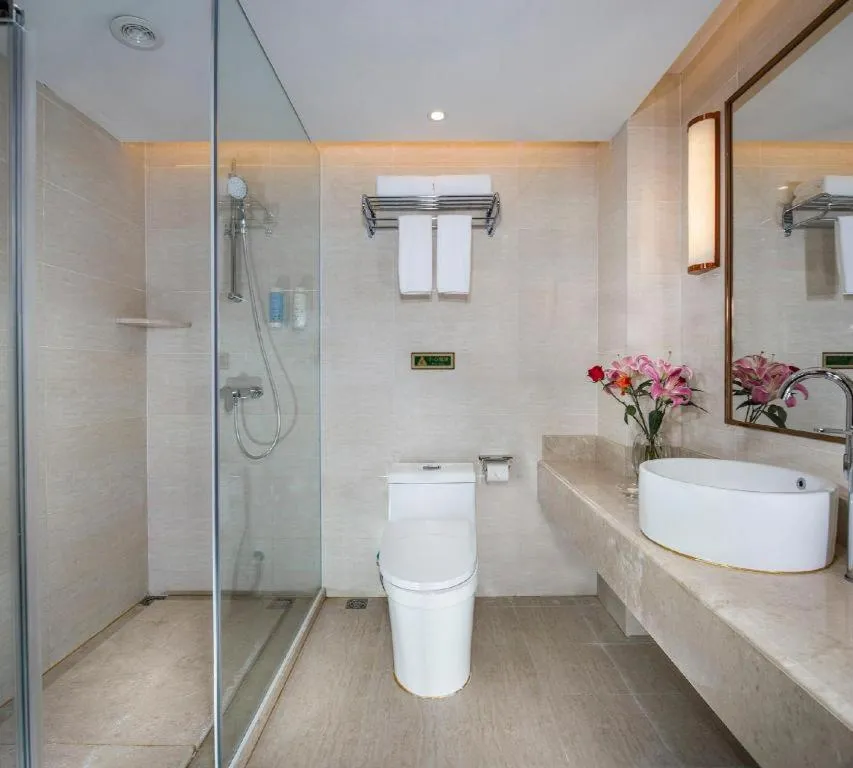 Vienna Hotel Fuzhou Changle Shouzhan Hangcheng Metro Station