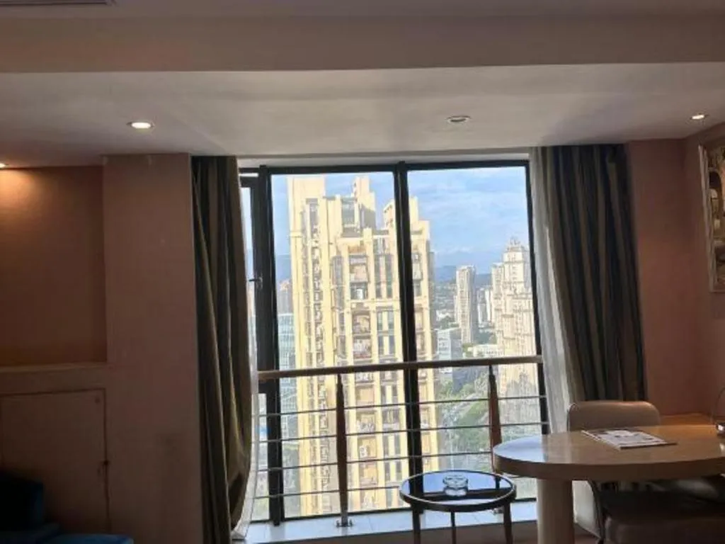 Vienna Hotel Fuzhou Changle Shouzhan Hangcheng Metro Station