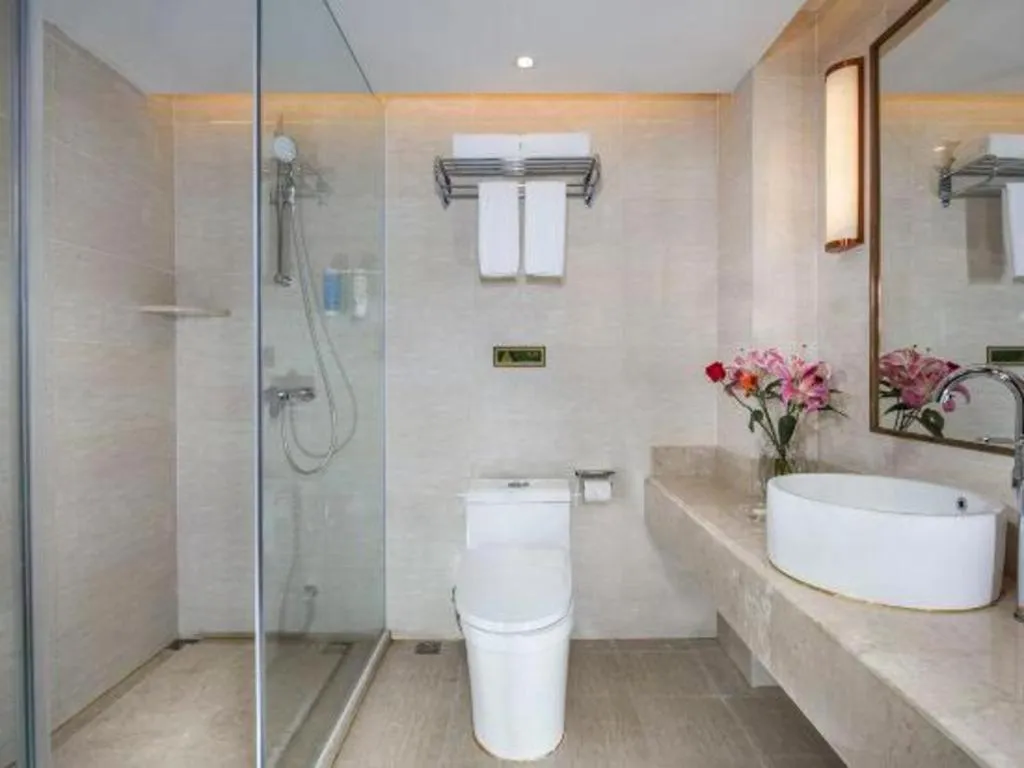 Vienna Hotel Fuzhou Changle Shouzhan Hangcheng Metro Station