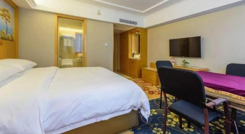 Bed in Vienna Hotel Guangxi Guilin Yongfu Station