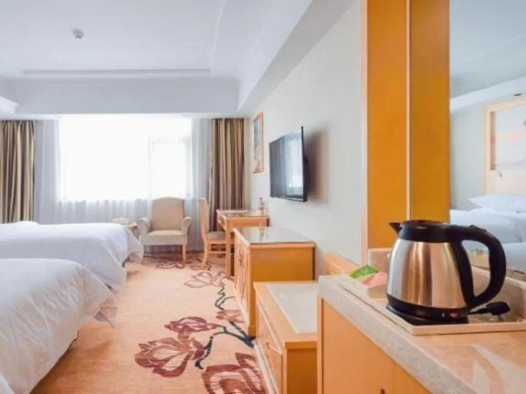 Bed in Vienna Hotel Guangxi Guilin Yongfu Station