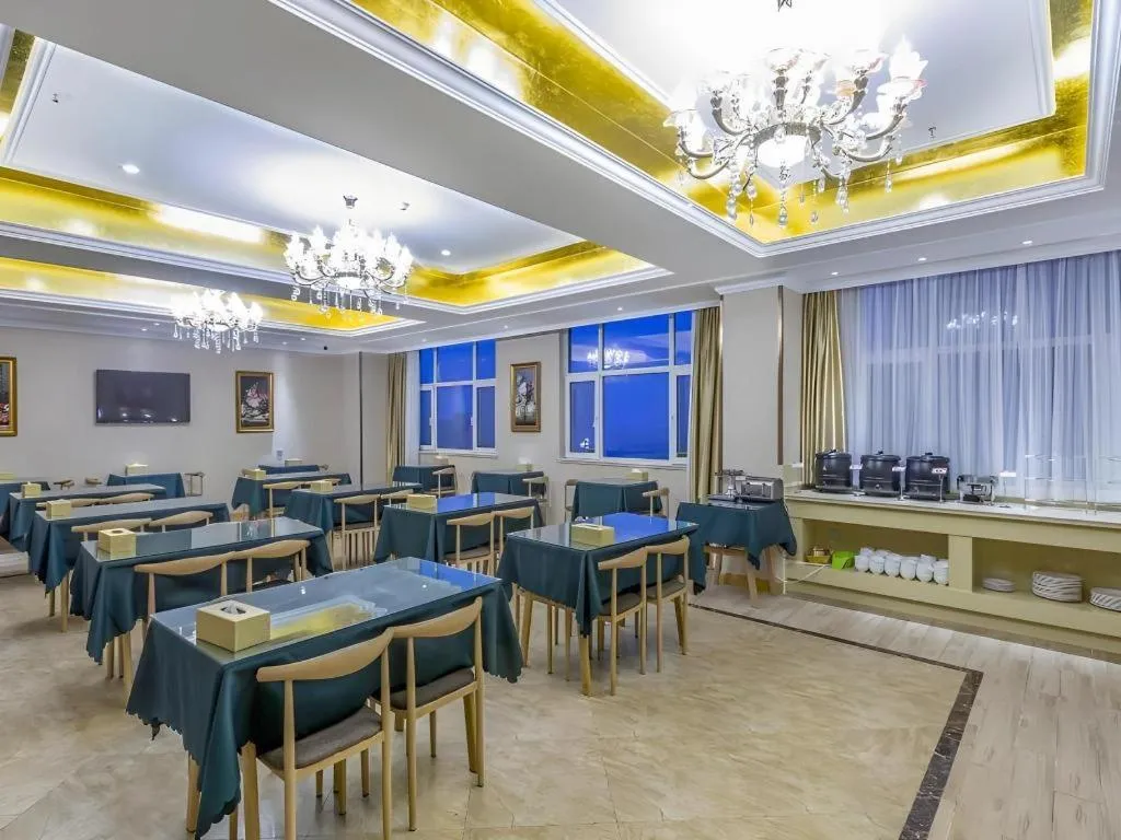 Vienna Hotel Shandong Dezhou Government Shopping Plaza