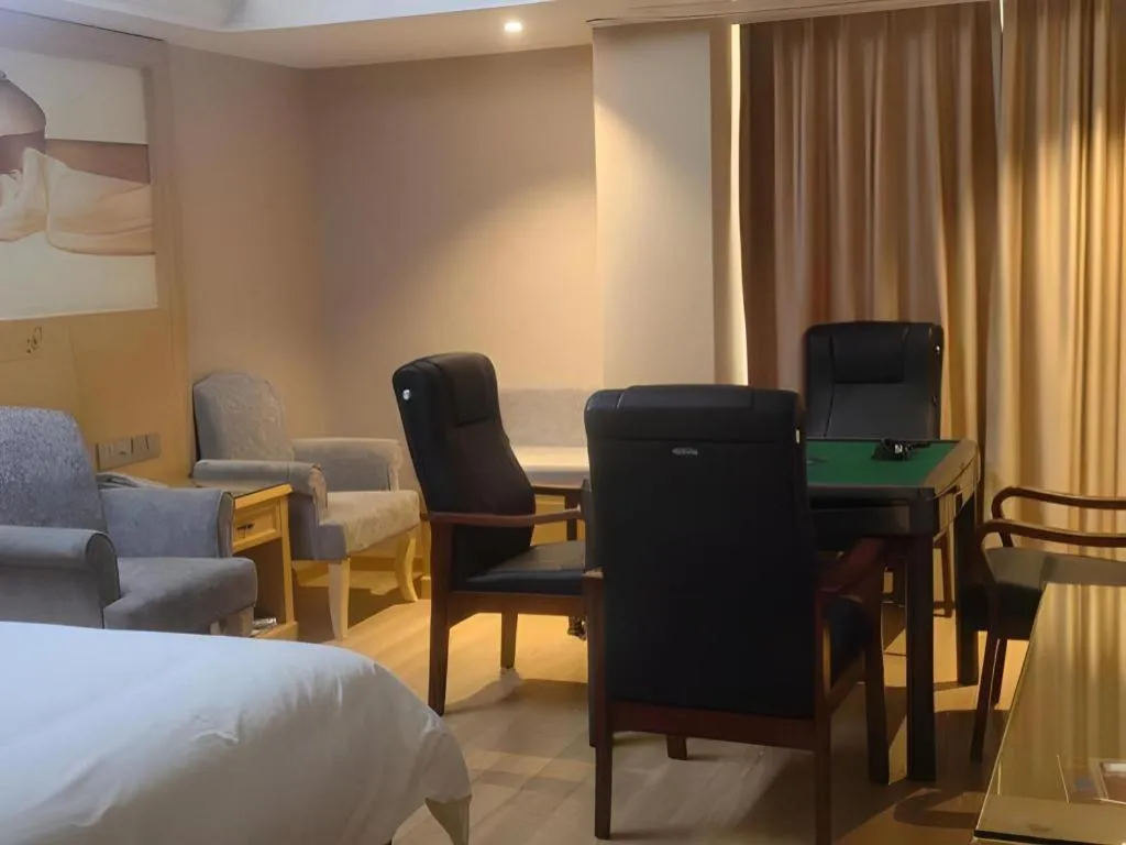 Bed in Vienna Hotel Guangxi Hezhou Guposhan Suifeng