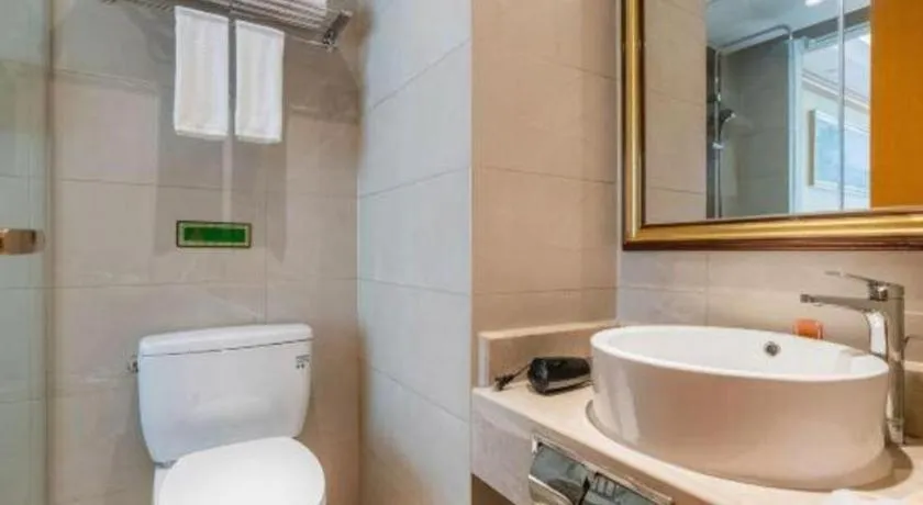 Vienna Hotel Shenyang Central Street