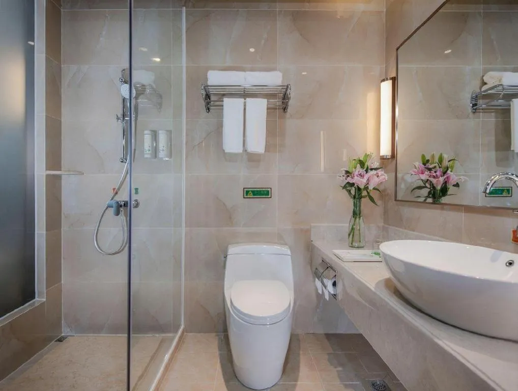 Vienna Hotel Guizhou Liupanshui Shuicheng Ancient Town