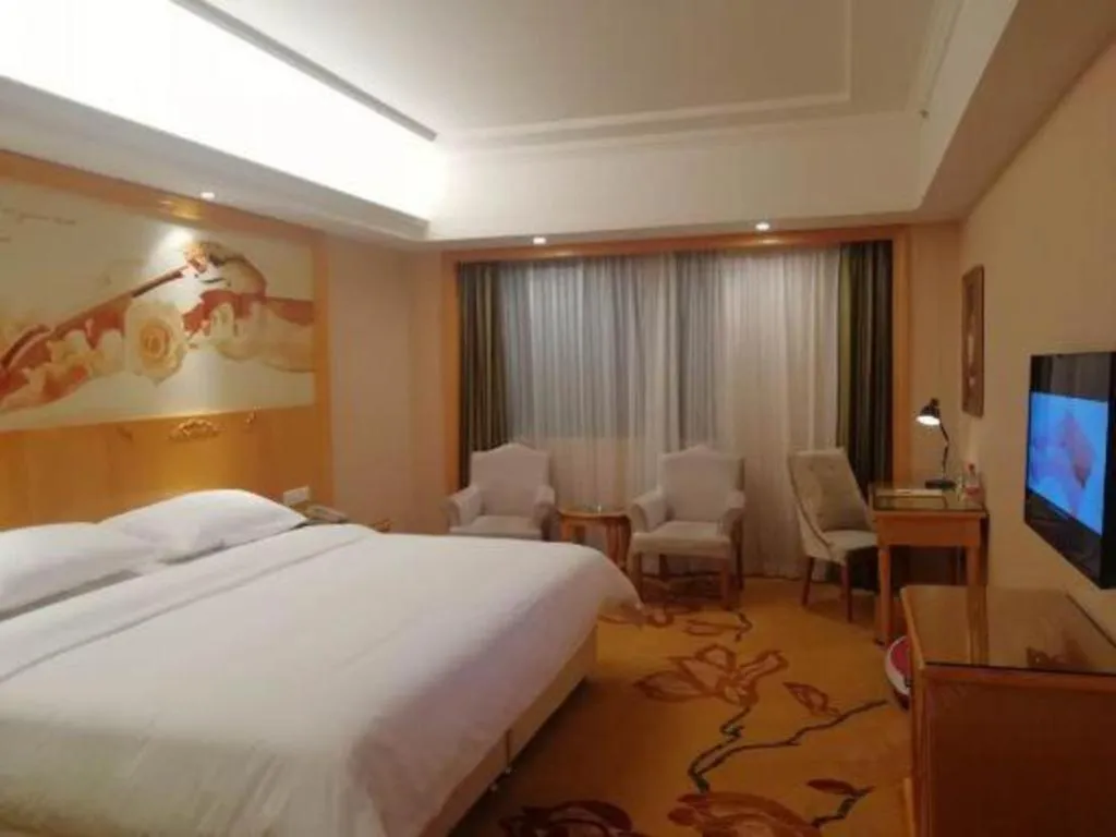 Bed in Vienna Hotel Hunan Yueyang Linxiang