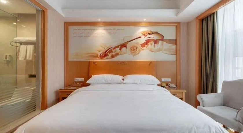 Bed in Vienna Hotel Hunan Yueyang Linxiang