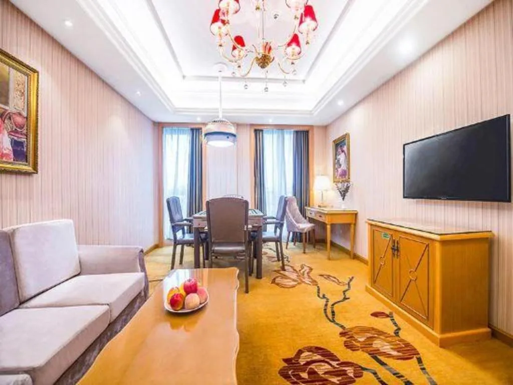 Vienna Hotel Hunan Yueyang Linxiang