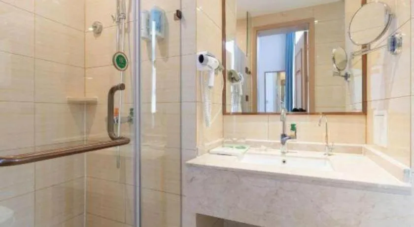 Vienna Hotel Jinan Railway Station