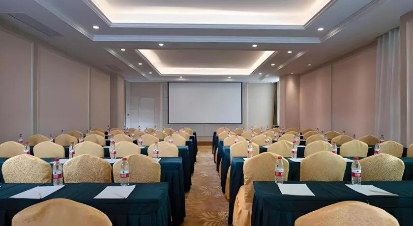 Vienna Hotel Guangdong Huizhou High-Speed North Railway Station Xiaojinkou