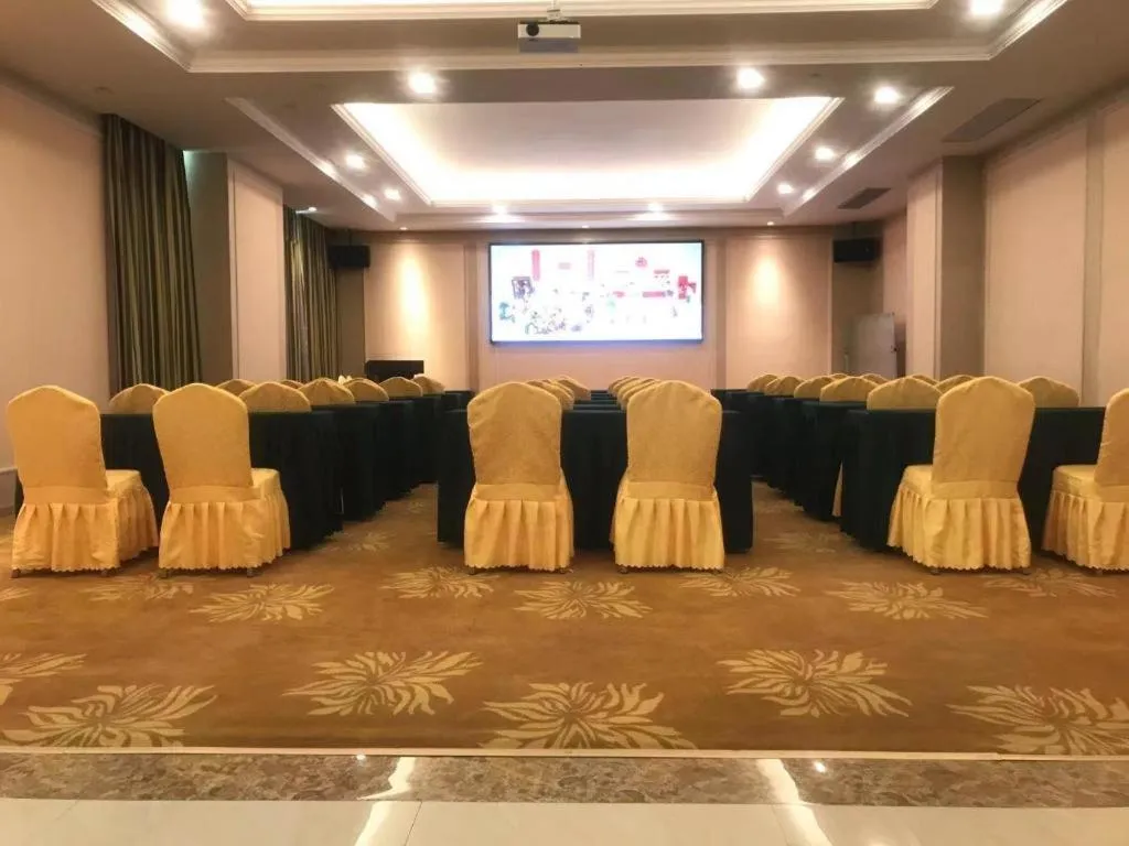 Vienna Hotel Guangdong Huizhou High-Speed North Railway Station Xiaojinkou