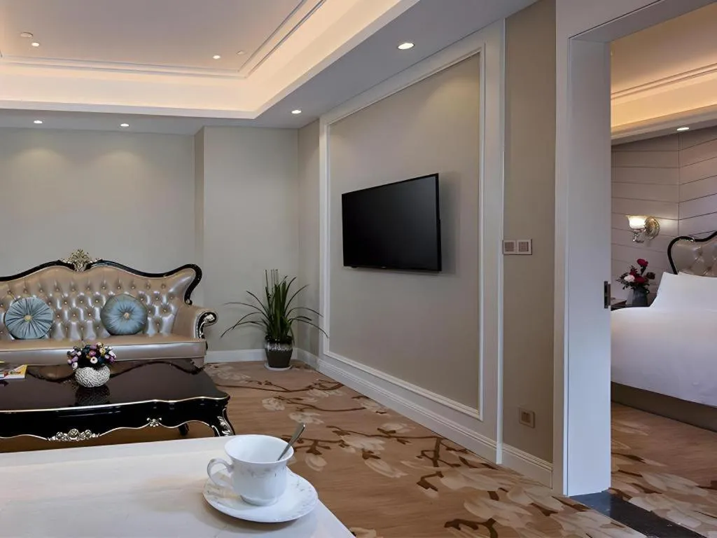 Vienna Hotel Jiangsu Zhangjiagang Passenger Terminal Station