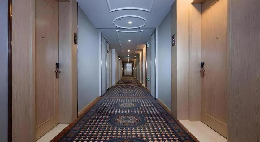 Vienna Hotel Jiangsu Zhangjiagang Passenger Terminal Station