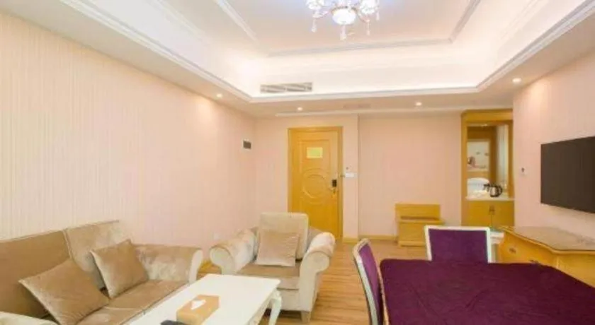 Vienna Hotel Guangzhou Huadu Sunac Cultural Tourism City Shiling