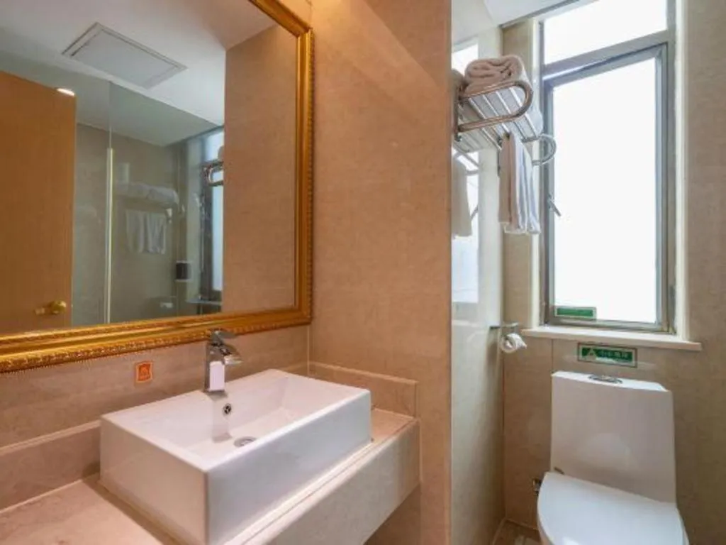 Vienna Hotel Guangzhou Huadu Sunac Cultural Tourism City Shiling