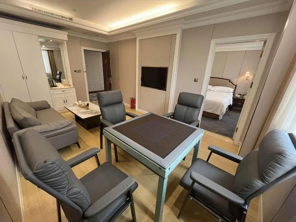 Vienna Hotel Guangzhou Baiyun College Jinyuan Plaza