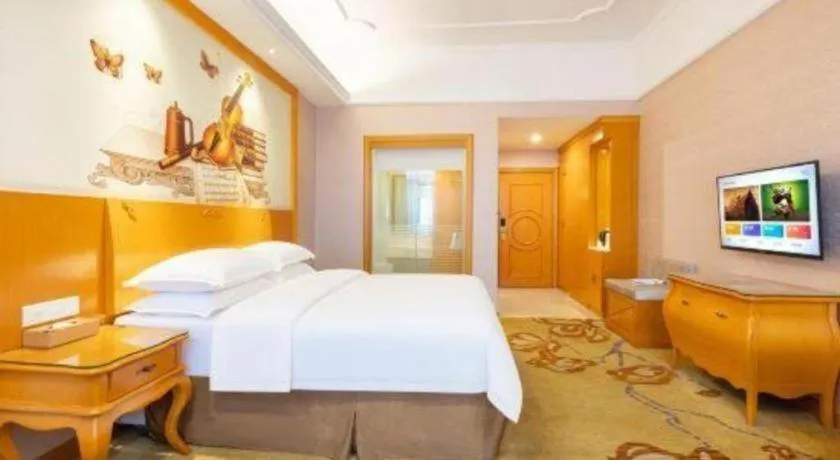 Bed in Vienna Hotel Guangdong Dongguan Chengnan Station