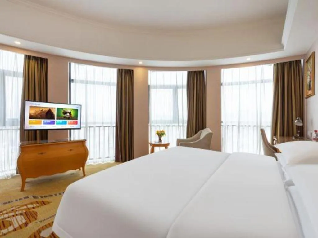 Bed in Vienna Hotel Guangdong Dongguan Chengnan Station