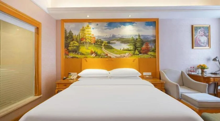 Bed in Vienna Hotel Guangdong Dongguan Chengnan Station