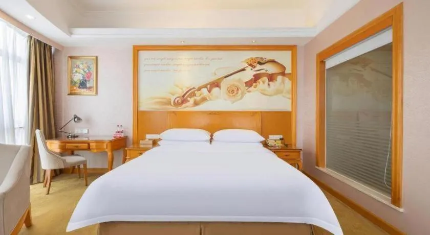 Bed in Vienna Hotel Guangdong Dongguan Chengnan Station